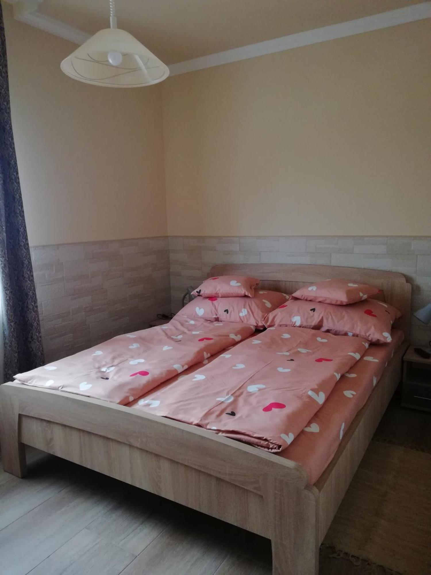 Imola Es Andrea Apartmanhaz 3 Hajdúszoboszló Exterior foto