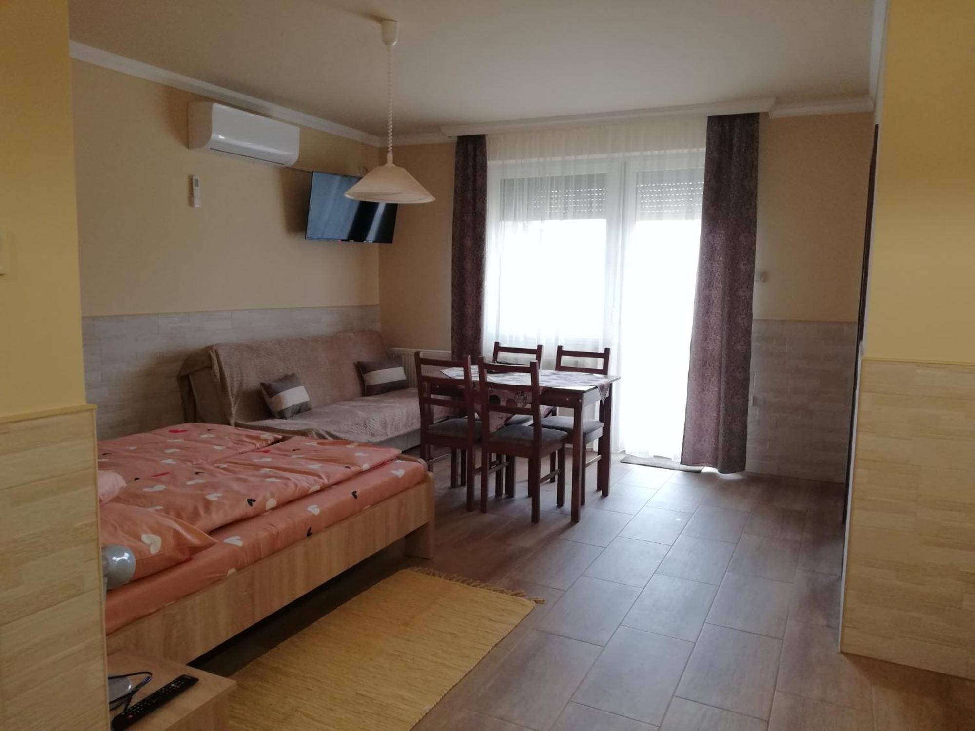 Imola Es Andrea Apartmanhaz 3 Hajdúszoboszló Exterior foto